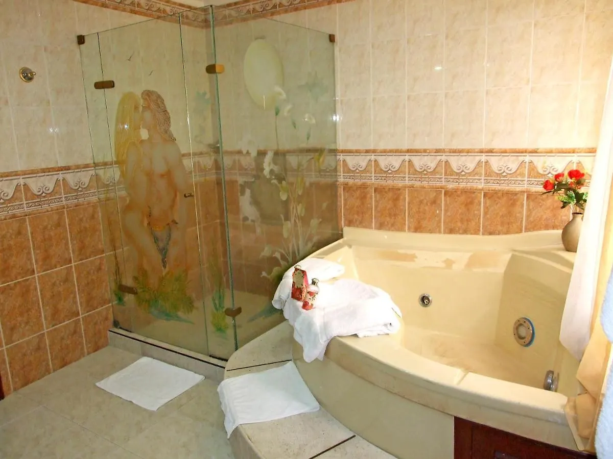 Hostal Casa Impacto - Limonar Colombia