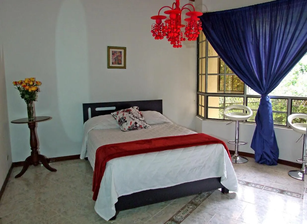 Casa Impacto - Limonar Hostal Cali
